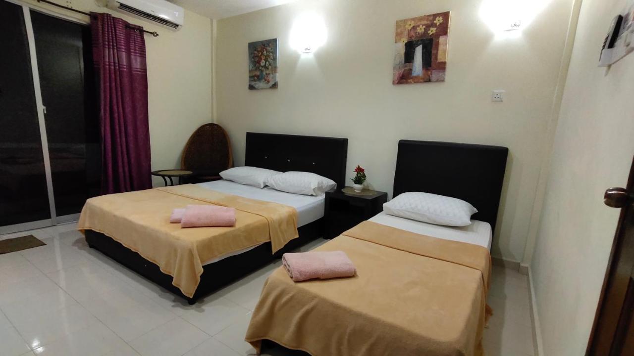 Huda Inn Pantai Cenang (Langkawi) Quarto foto